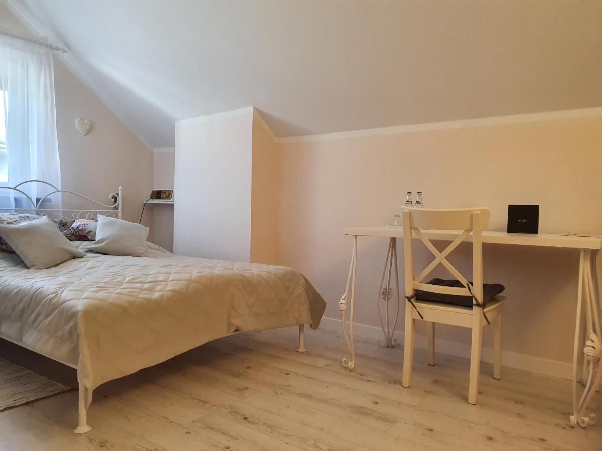 Hotel Wojto Zamość エクステリア 写真