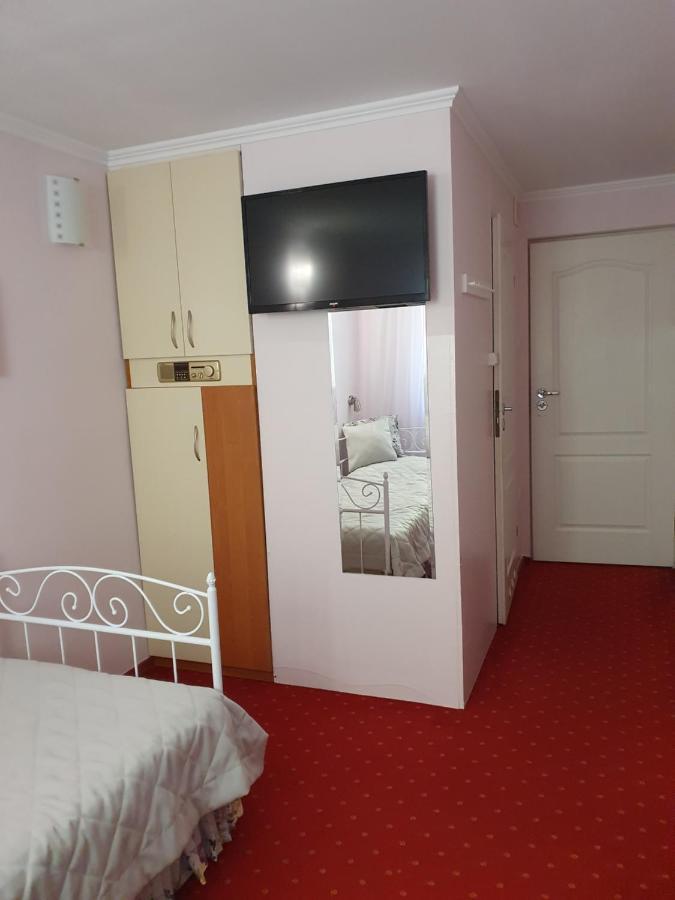 Hotel Wojto Zamość エクステリア 写真